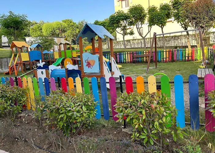 Apartment студио комфорт, смокиня,созопол,затворен комплекс,4 басейна, 1-ва линия море *