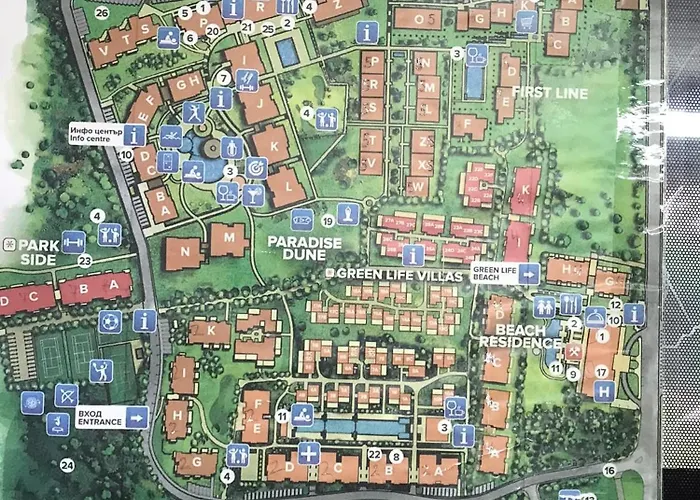 студио комфорт, смокиня,созопол,затворен комплекс,4 басейна, 1-ва линия море *