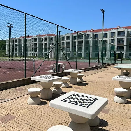 студио комфорт, смокиня,созопол,затворен комплекс,4 басейна, 1-ва линия море