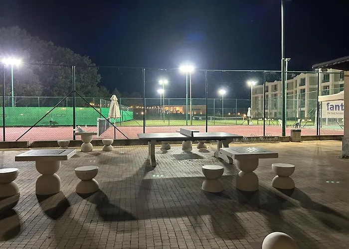 студио комфорт, смокиня,созопол,затворен комплекс,4 басейна, 1-ва линия море Sozopol