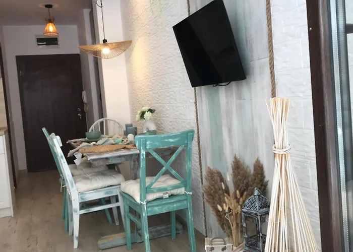 студио комфорт, смокиня,созопол,затворен комплекс,4 басейна, 1-ва линия море Apartment Sozopol